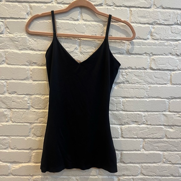 Assets By Spanx Tank Top Size XL - Picture 2 of 16